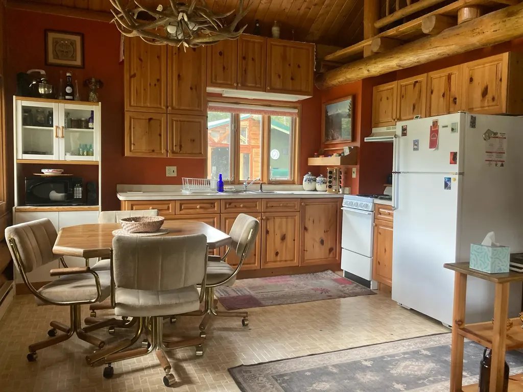 171 Fir Lane Condon MT 59826