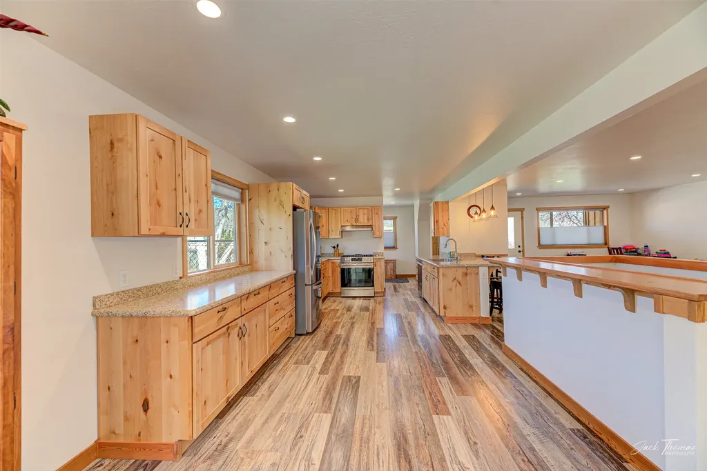 3925 W Us Highway 12 Helena MT 59601