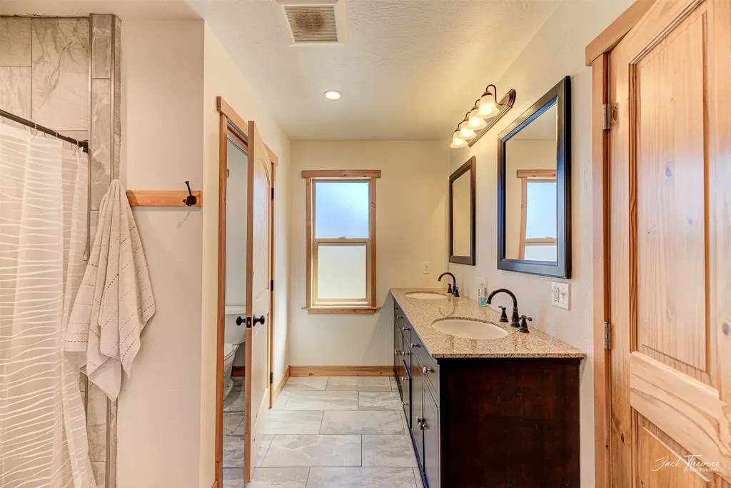 3925 W Us Highway 12 Helena MT 59601