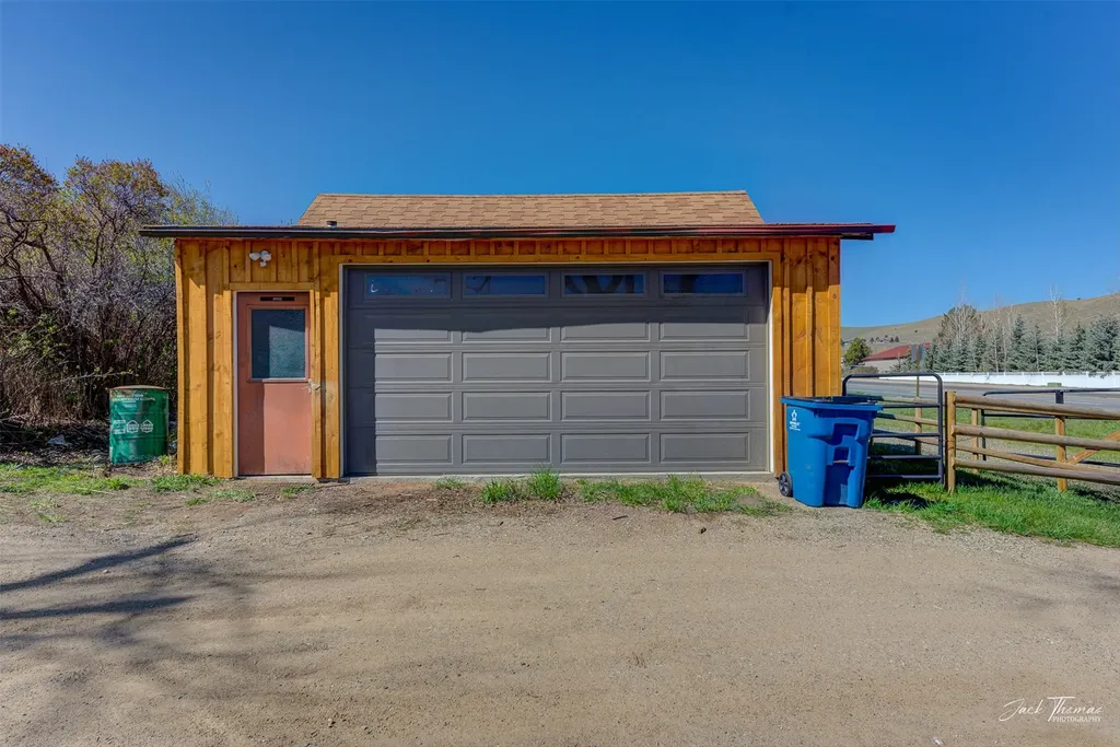 3925 W Us Highway 12 Helena MT 59601