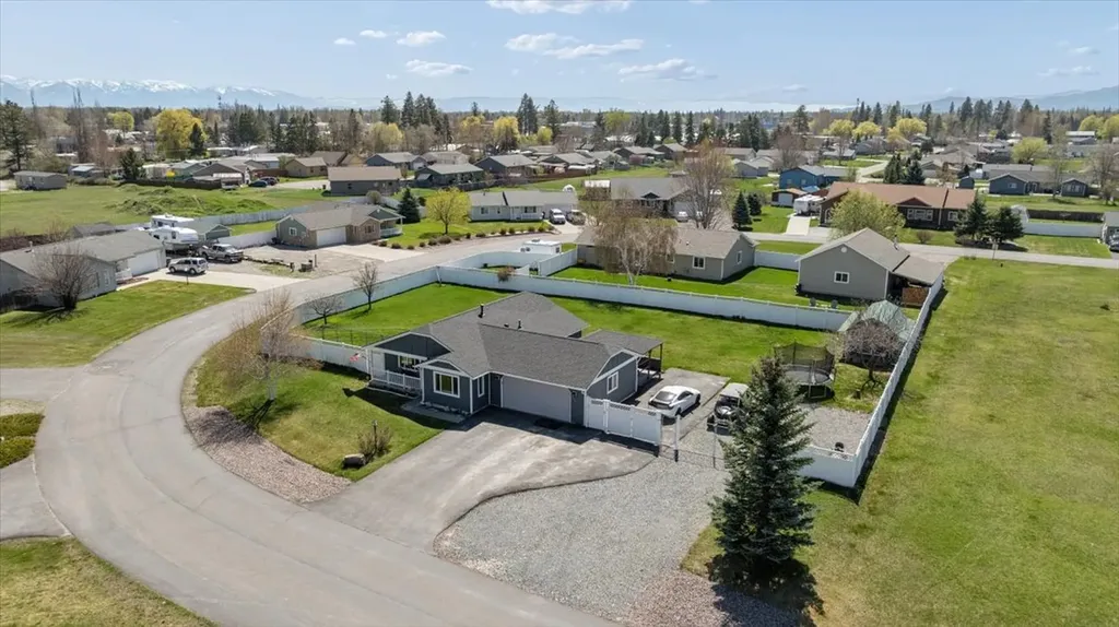 3086 Sweetgrass Lane Kalispell MT 59901