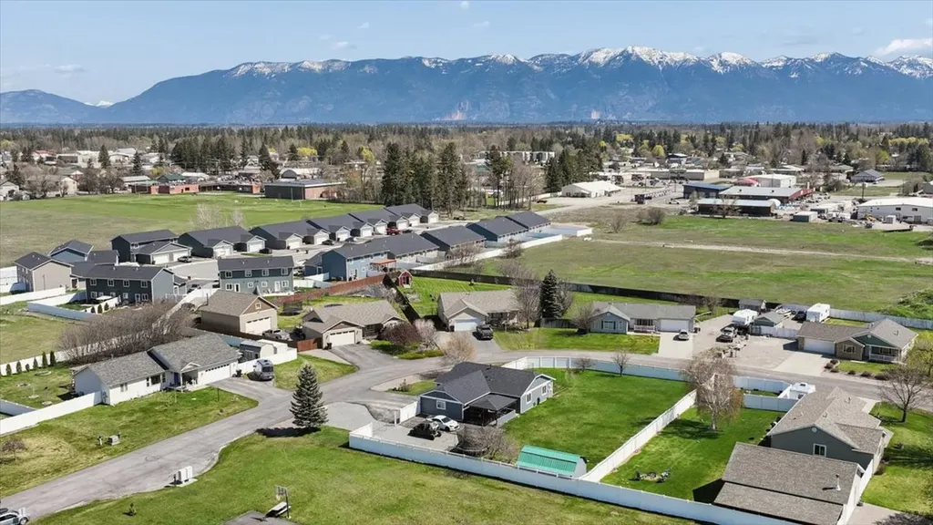 3086 Sweetgrass Lane Kalispell MT 59901