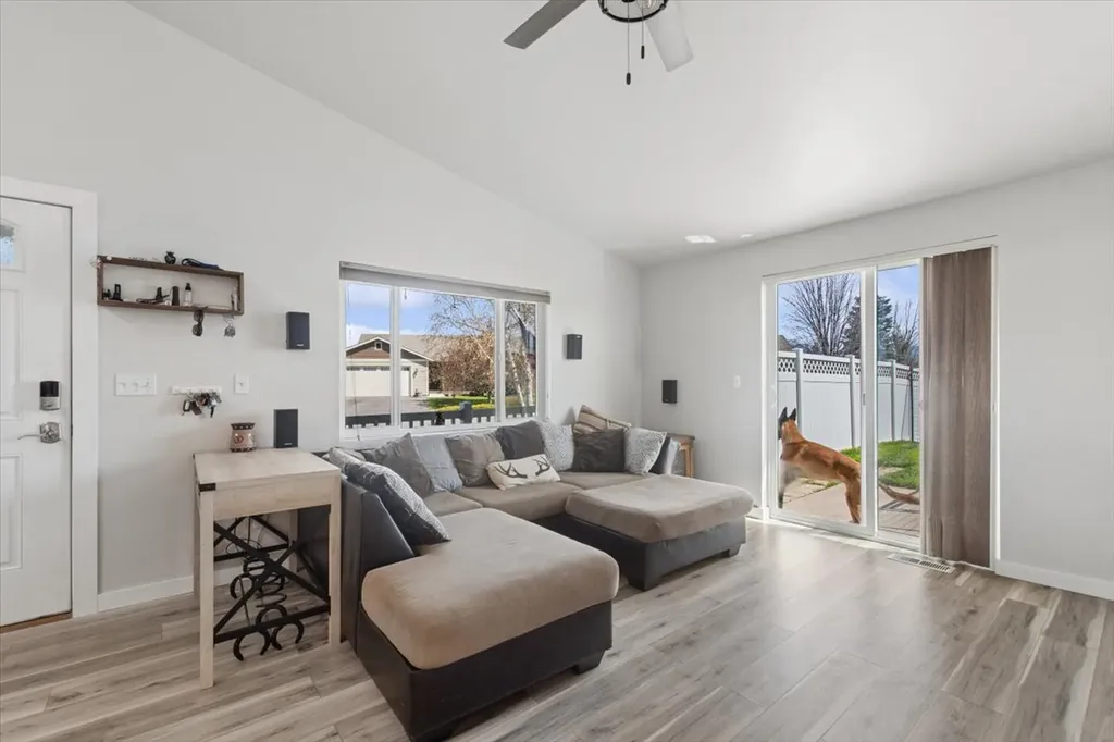 3086 Sweetgrass Lane Kalispell MT 59901