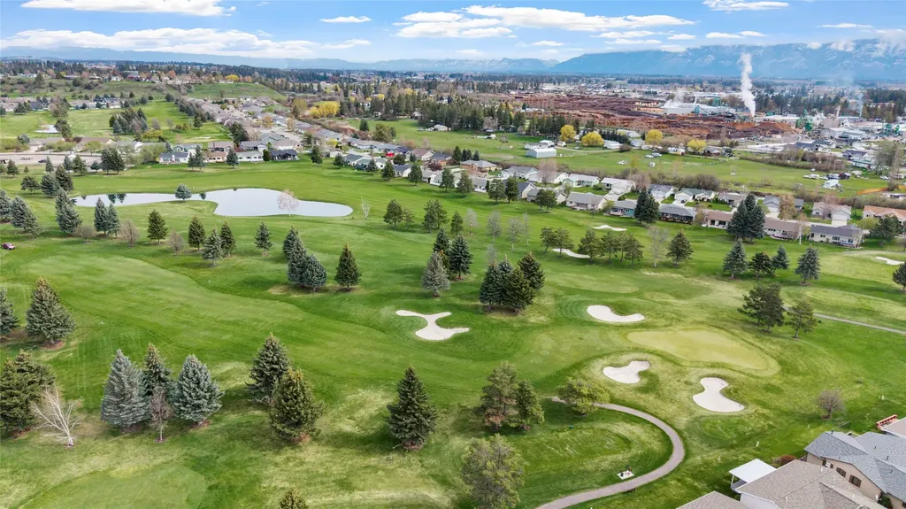 251 E Nicklaus Avenue Kalispell MT 59901