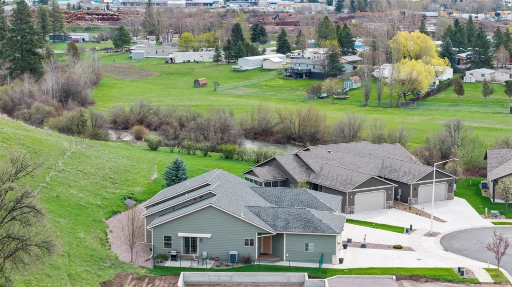 251 E Nicklaus Avenue Kalispell MT 59901