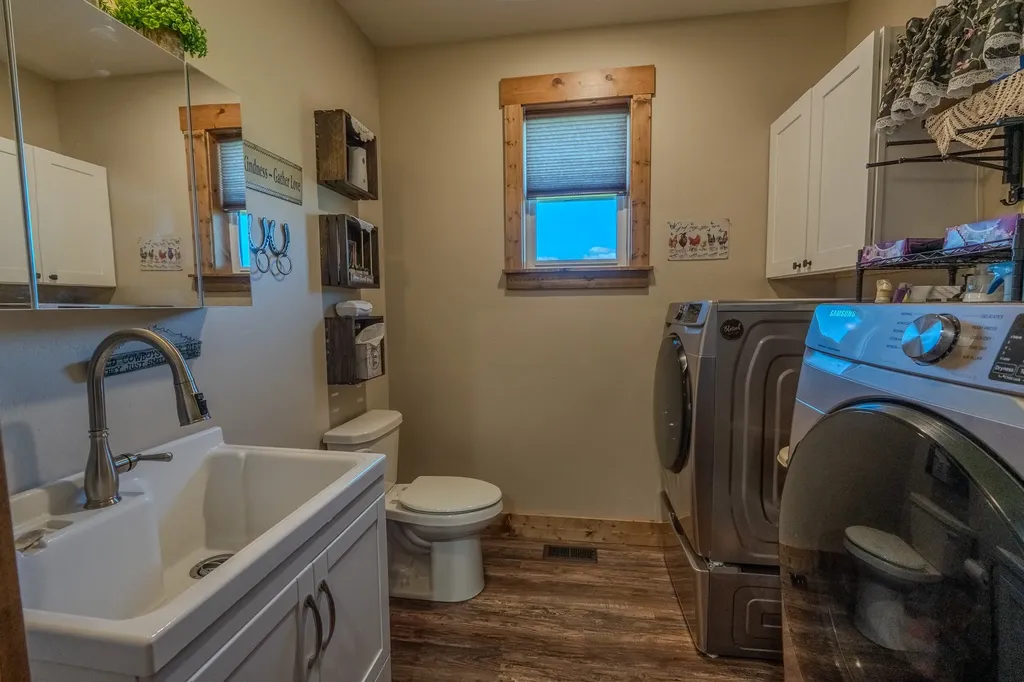 51 Whitehorse Road Townsend MT 59644
