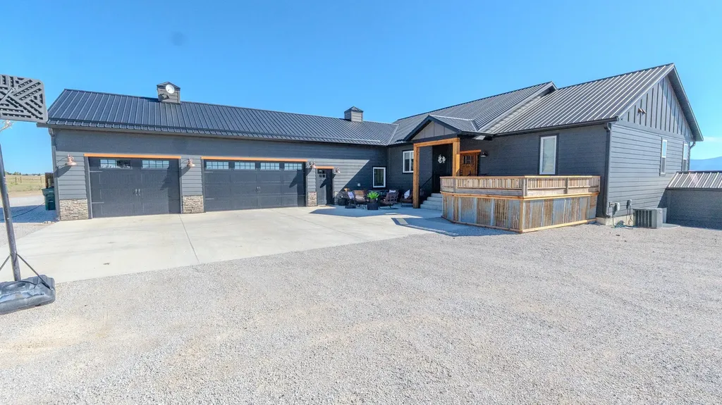 51 Whitehorse Road Townsend MT 59644