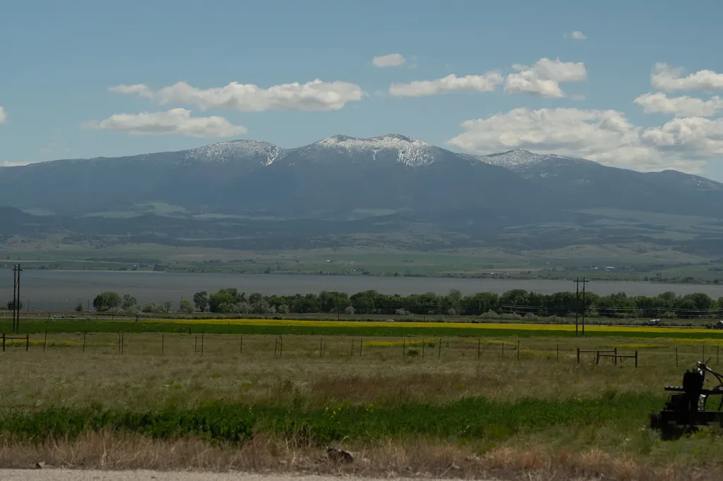 51 Whitehorse Road Townsend MT 59644