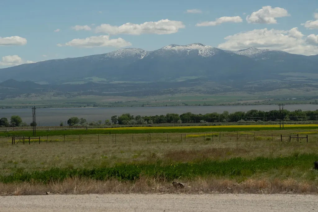 51 Whitehorse Road Townsend MT 59644