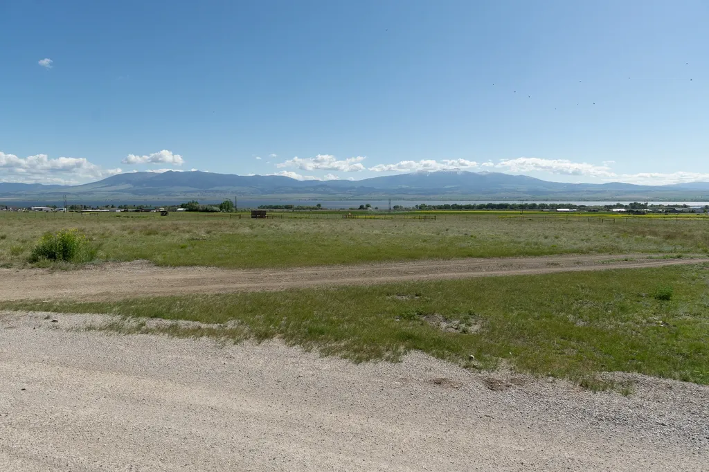 51 Whitehorse Road Townsend MT 59644