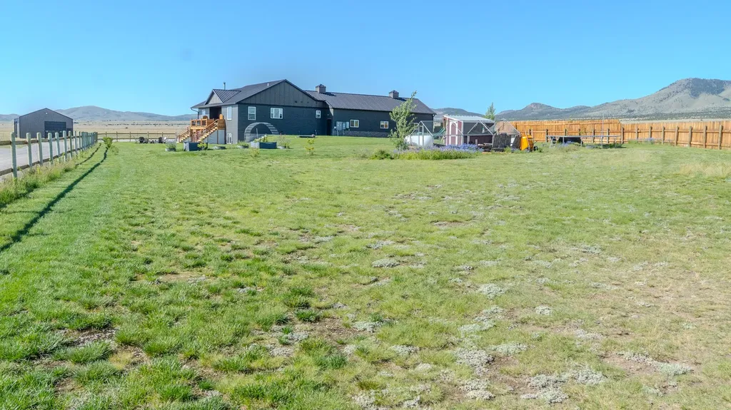 51 Whitehorse Road Townsend MT 59644