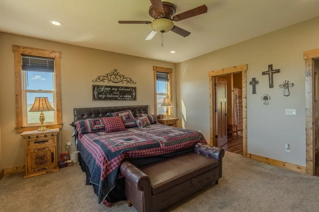 51 Whitehorse Road Townsend MT 59644