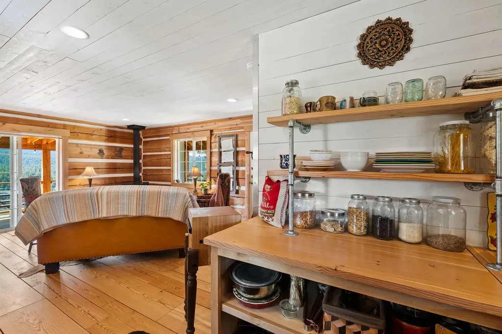 272 Summit Trail Eureka MT 59917