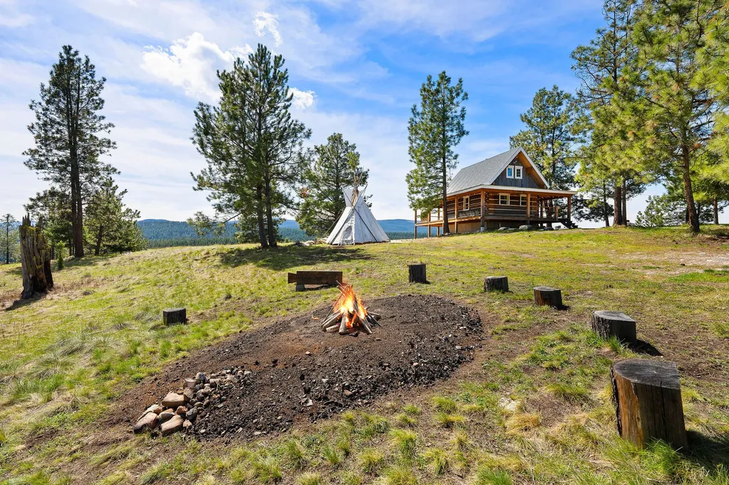 272 Summit Trail Eureka MT 59917