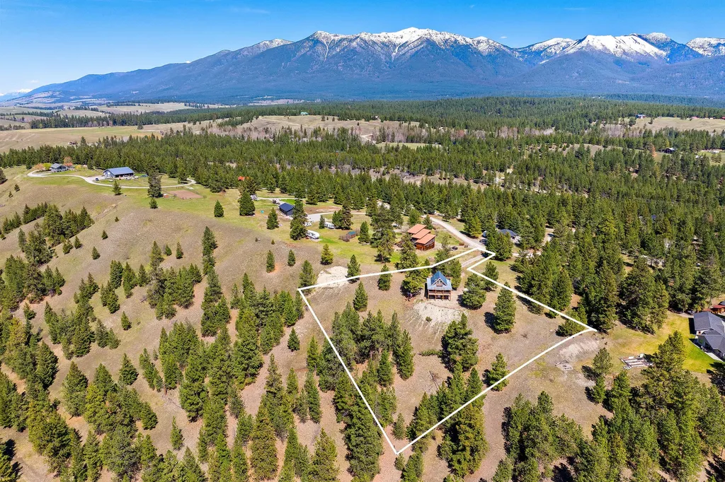 272 Summit Trail Eureka MT 59917