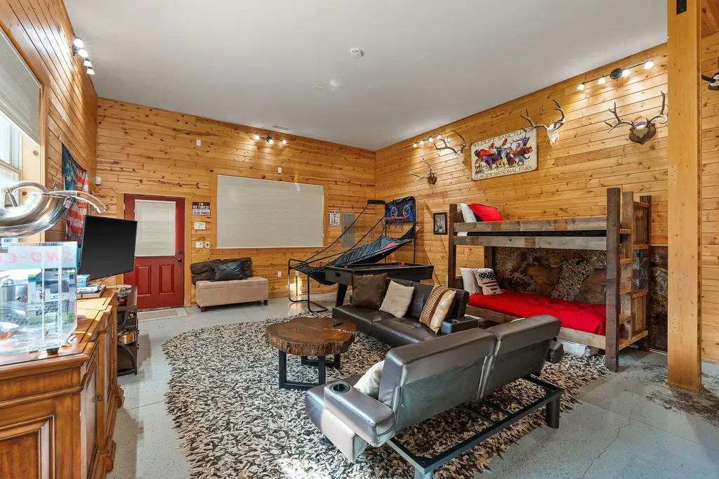310 Rocky Woods Lane Bigfork MT 59911