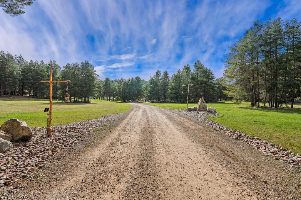 310 Rocky Woods Lane Bigfork MT 59911
