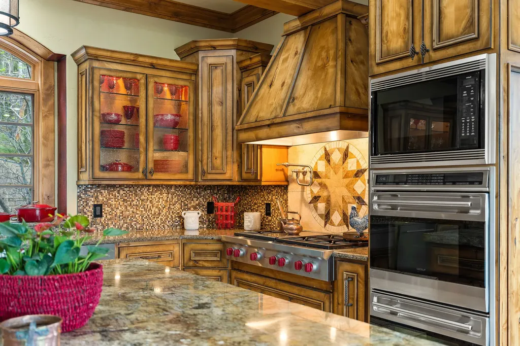 310 Rocky Woods Lane Bigfork MT 59911