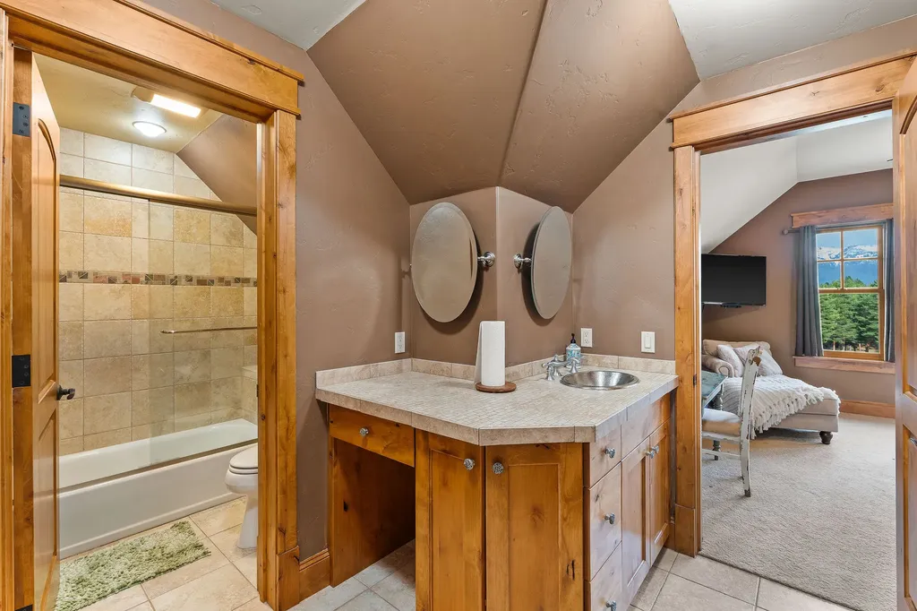310 Rocky Woods Lane Bigfork MT 59911