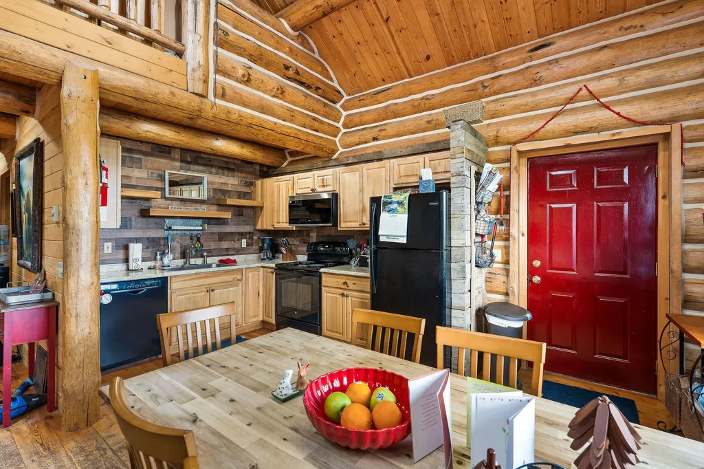 310 Rocky Woods Lane Bigfork MT 59911