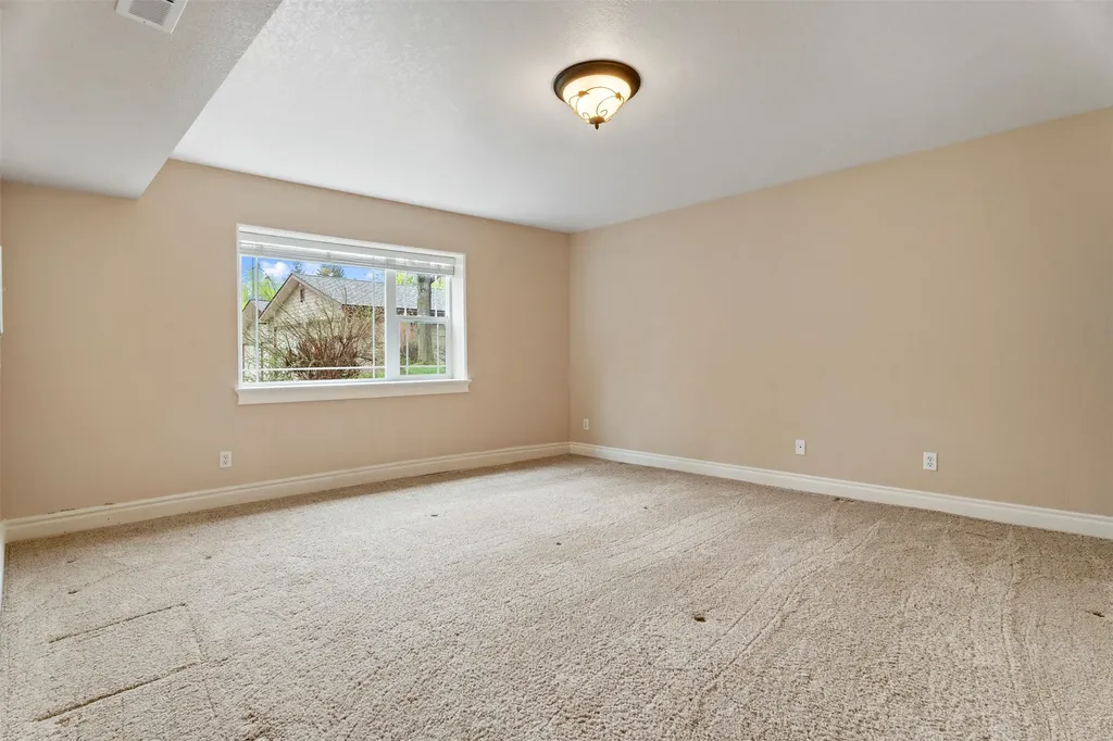 565 Chickadee Lane Victor MT 59875