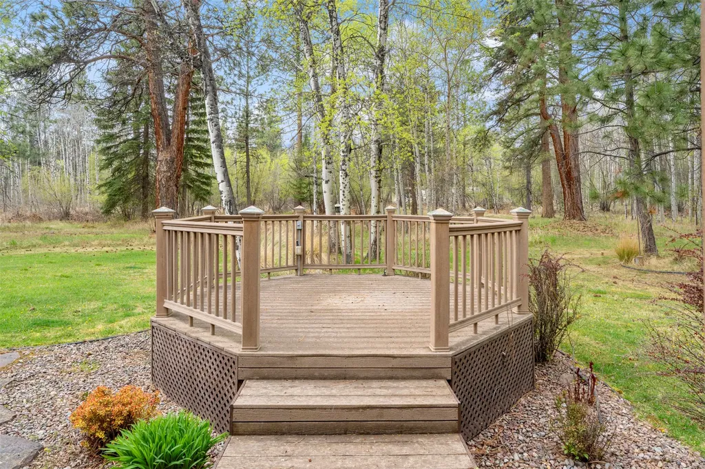 565 Chickadee Lane Victor MT 59875