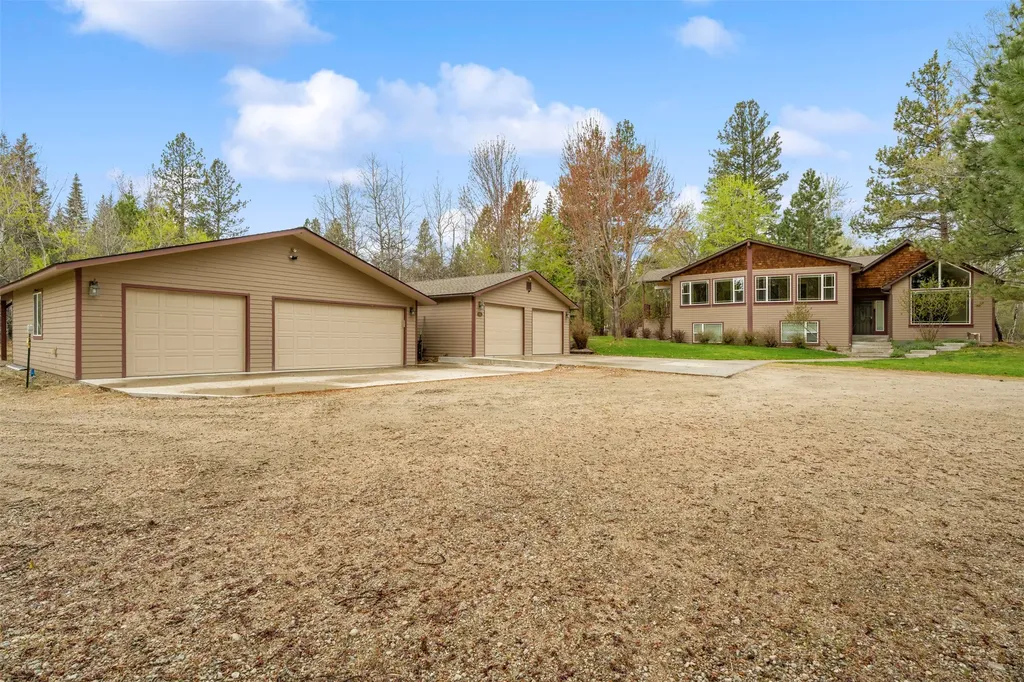 565 Chickadee Lane Victor MT 59875