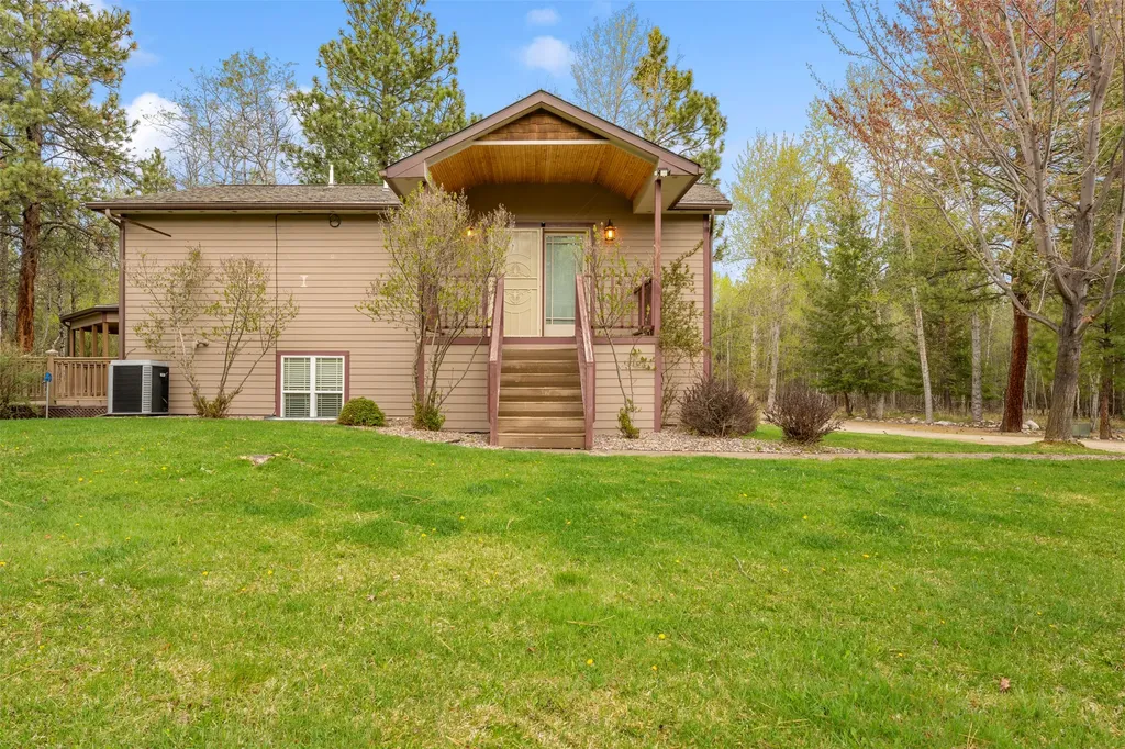 565 Chickadee Lane Victor MT 59875