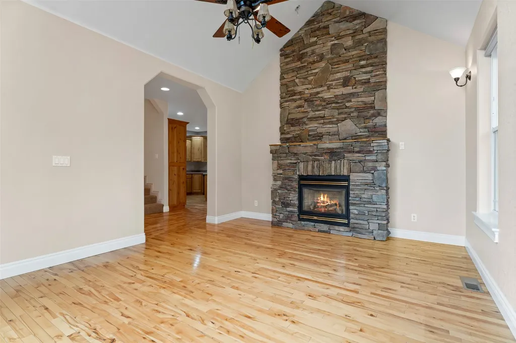 565 Chickadee Lane Victor MT 59875