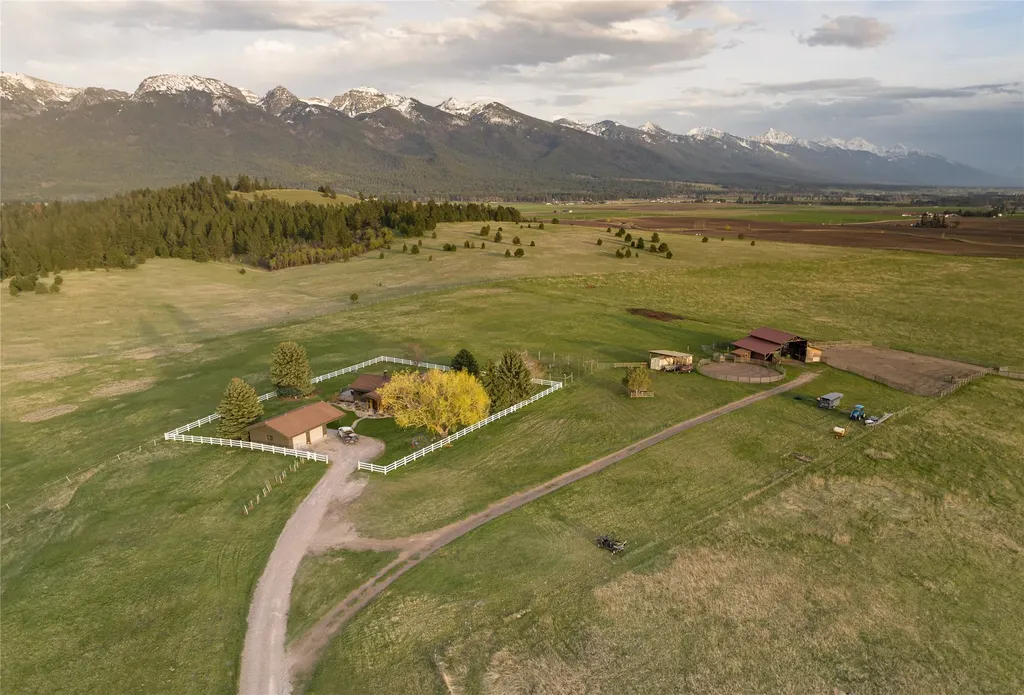 35453 Ford Road Polson MT 59860
