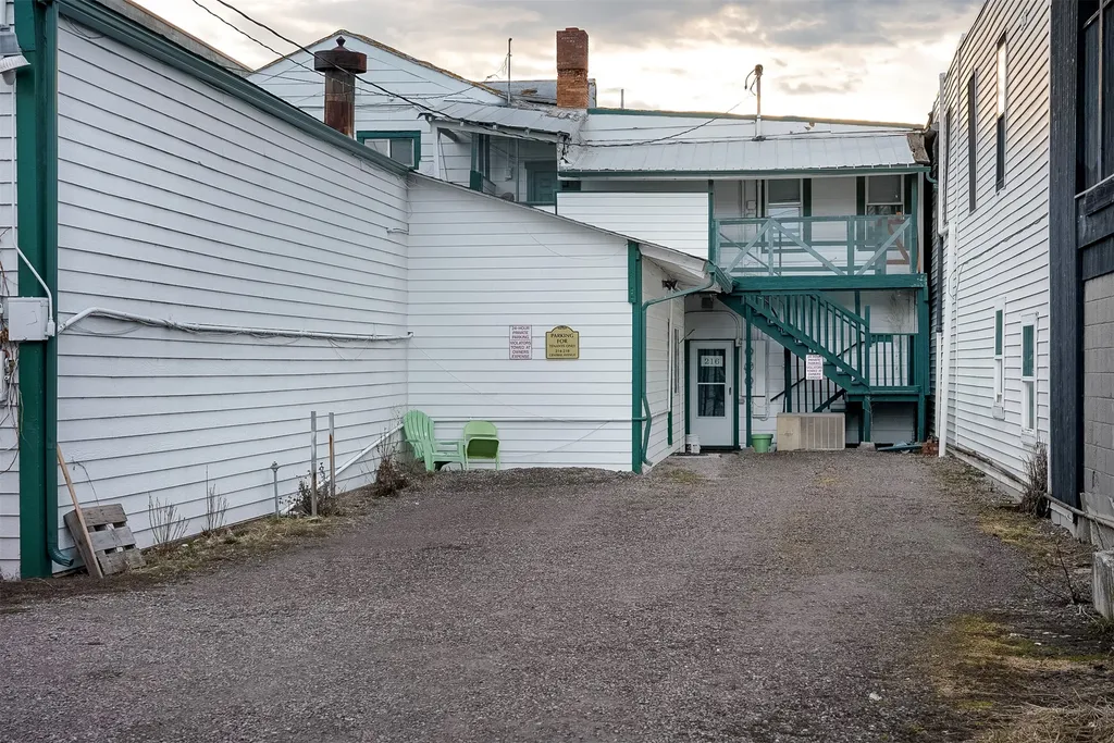 214, 216, 218 Central Avenue Whitefish MT 59937