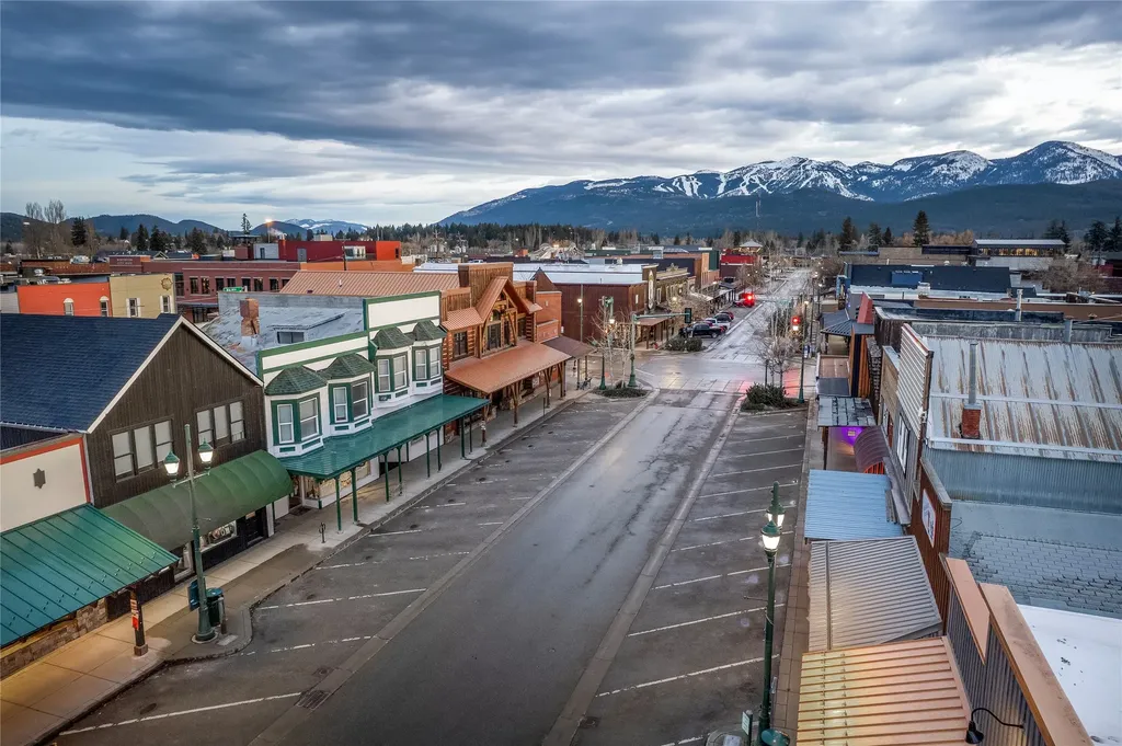 214, 216, 218 Central Avenue Whitefish MT 59937