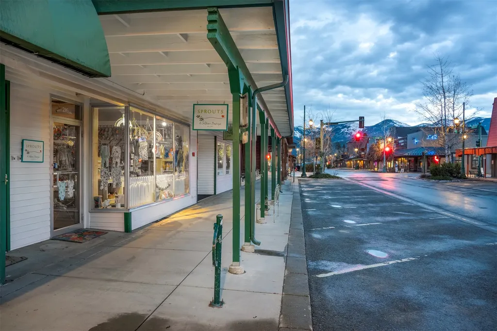 214, 216, 218 Central Avenue Whitefish MT 59937