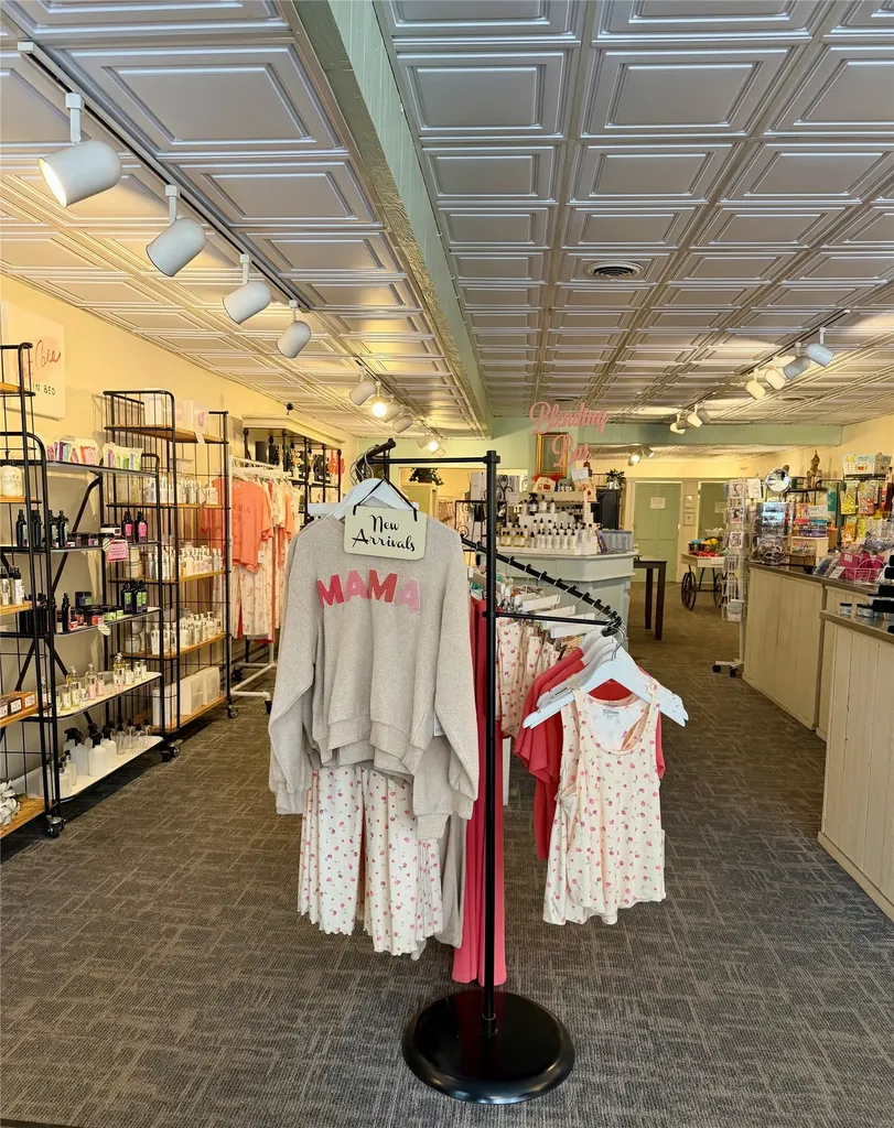 214, 216, 218 Central Avenue Whitefish MT 59937
