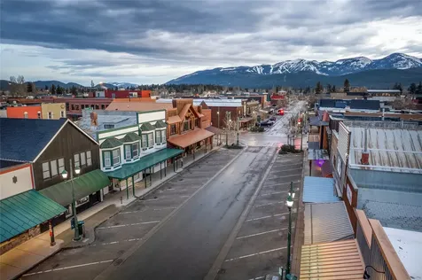 214,216,218 Central Avenue Whitefish MT 59937