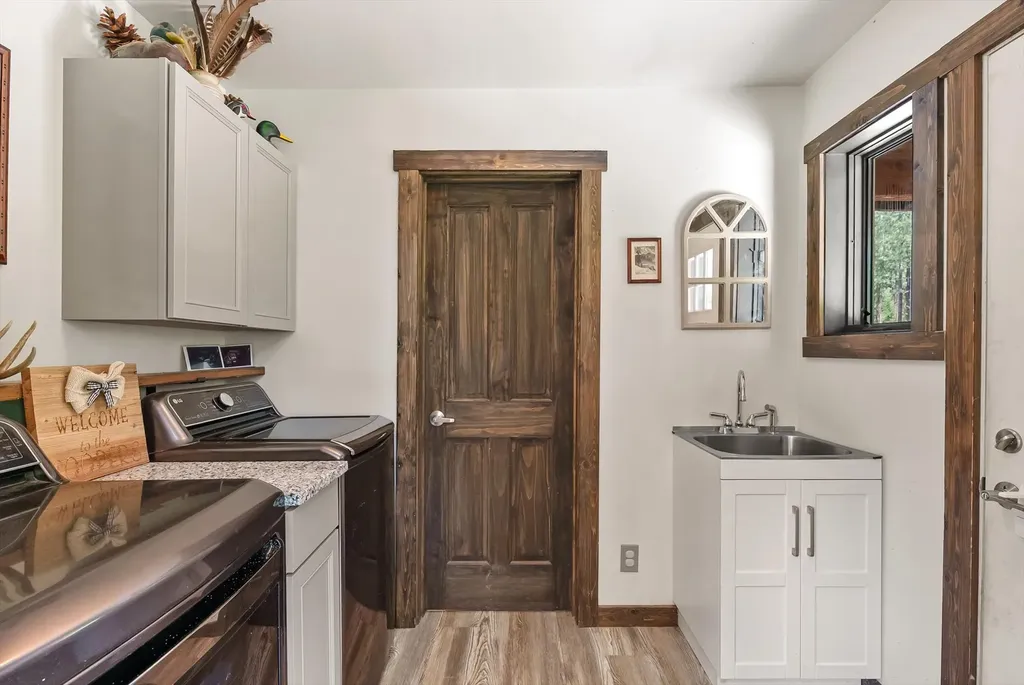 15650 Ruby Ray Lane Huson MT 59846