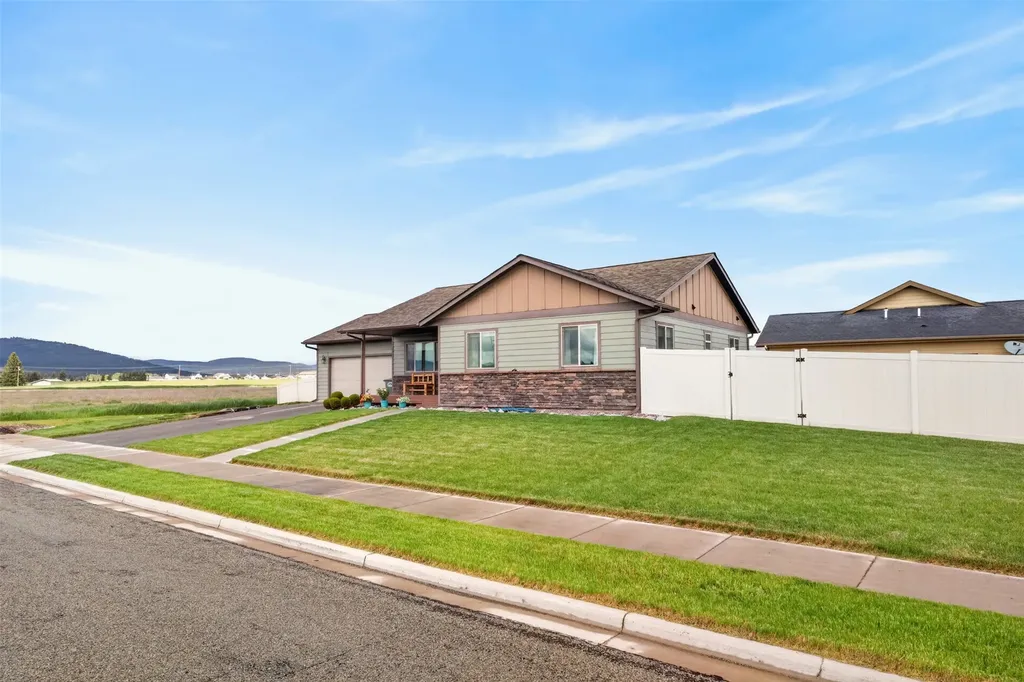 610 Triple Creek Drive Kalispell MT 59901