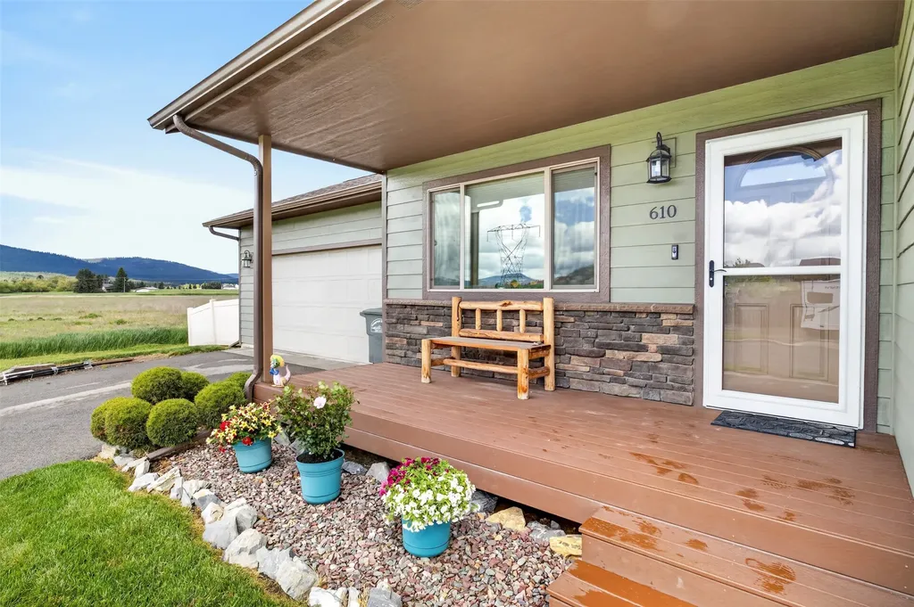 610 Triple Creek Drive Kalispell MT 59901
