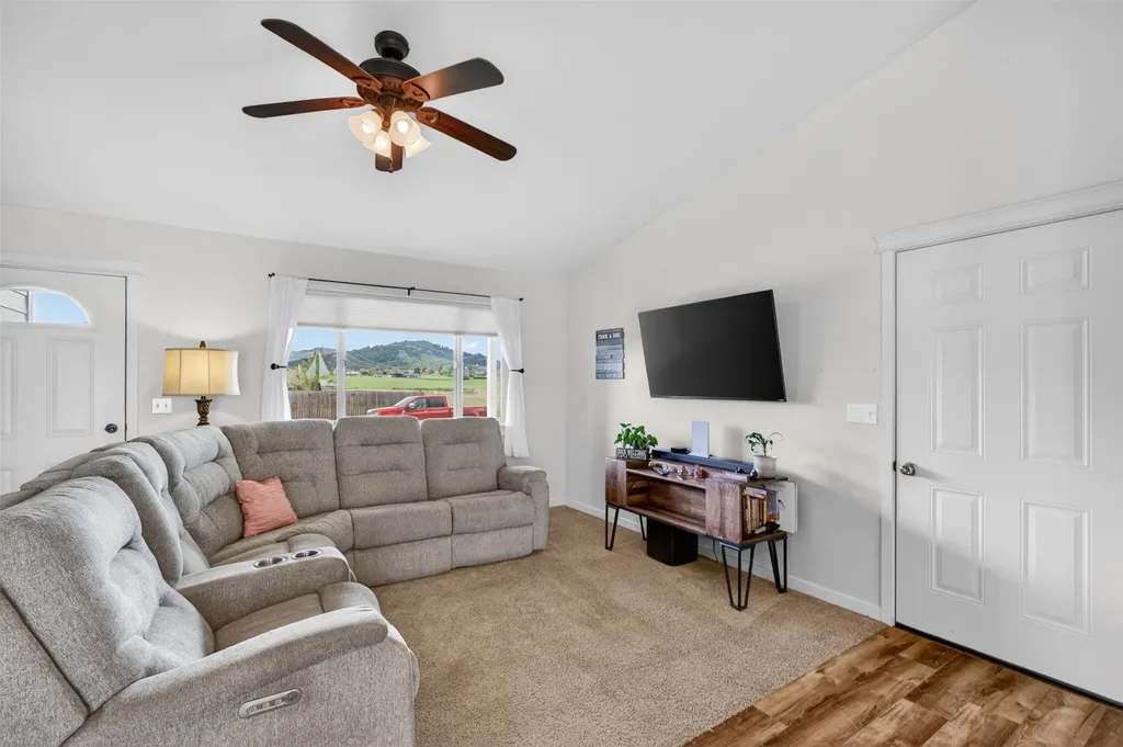 610 Triple Creek Drive Kalispell MT 59901