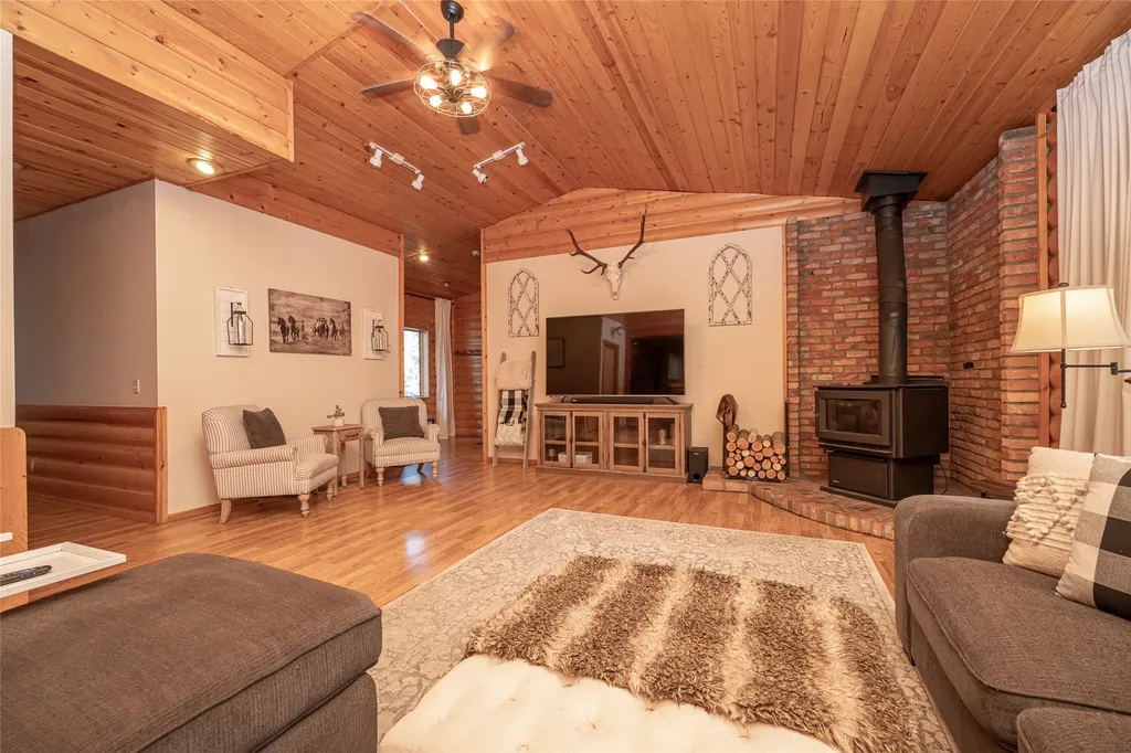 1115 Rogers Lake Road Kila MT 59920