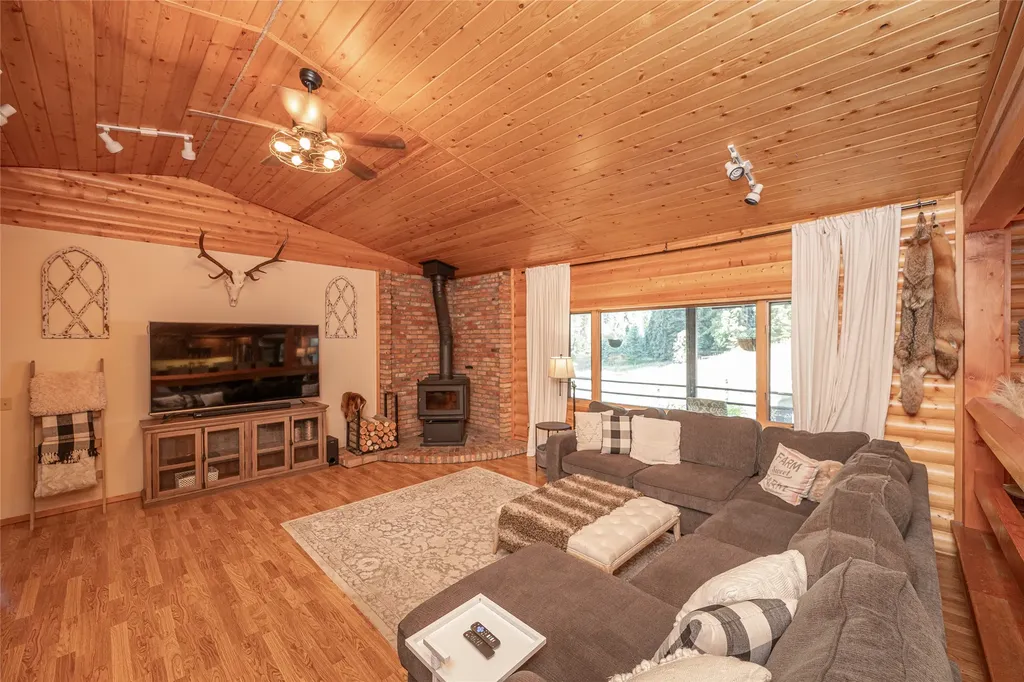 1115 Rogers Lake Road Kila MT 59920