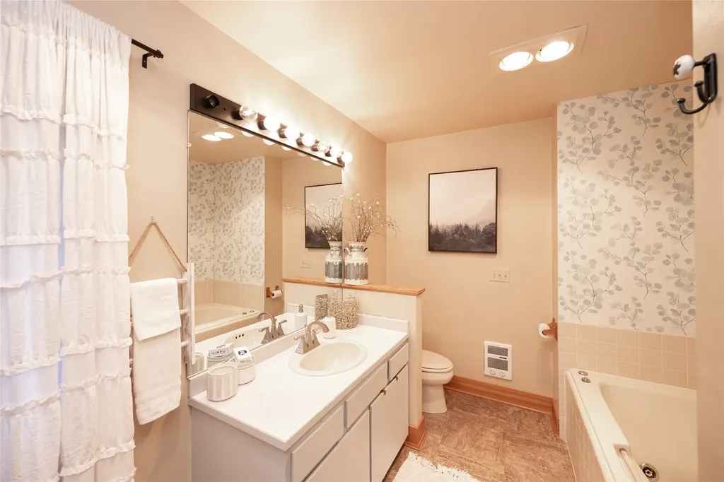1115 Rogers Lake Road Kila MT 59920