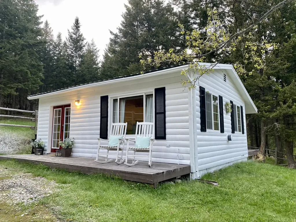 1115 Rogers Lake Road Kila MT 59920