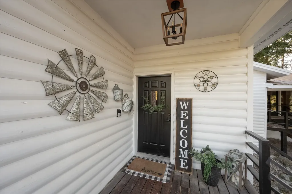 1115 Rogers Lake Road Kila MT 59920