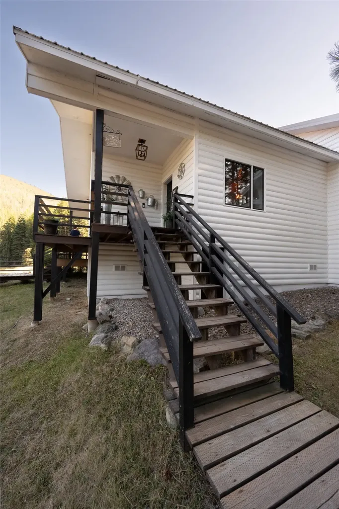 1115 Rogers Lake Road Kila MT 59920