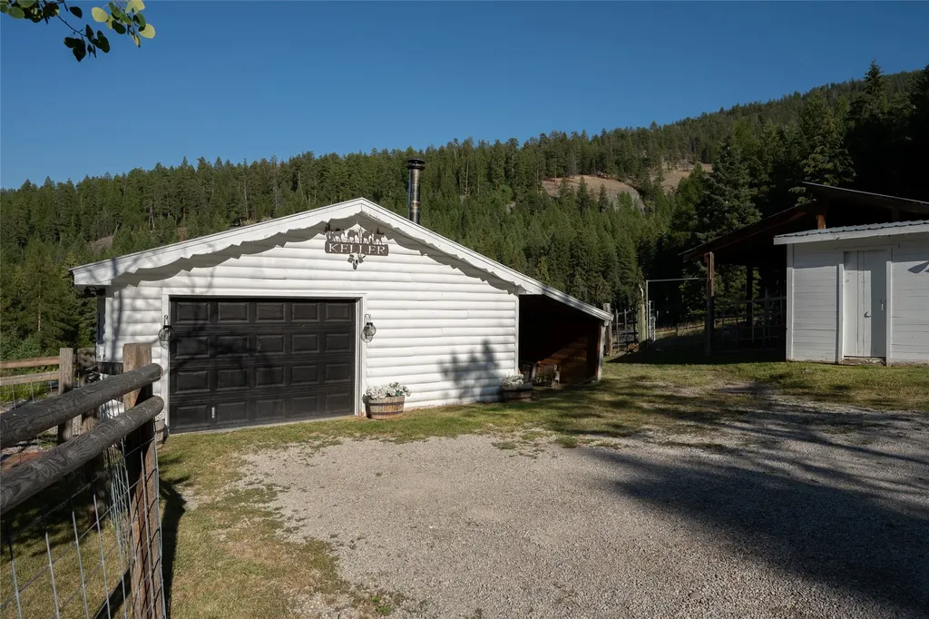 1115 Rogers Lake Road Kila MT 59920
