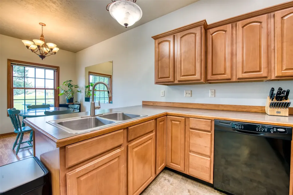 126 Thomas Street Hamilton MT 59840
