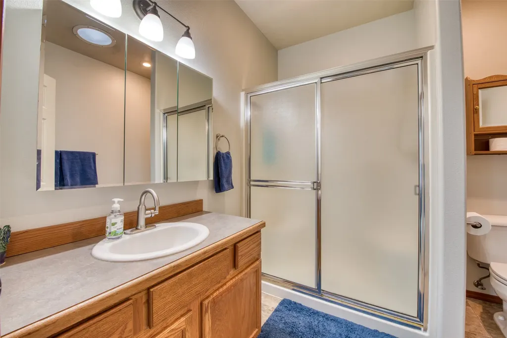126 Thomas Street Hamilton MT 59840