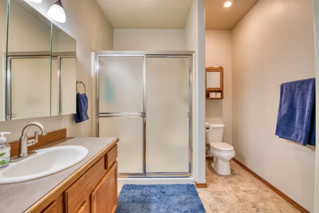 126 Thomas Street Hamilton MT 59840