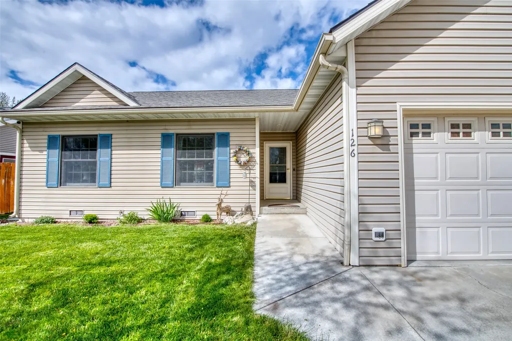 126 Thomas Street Hamilton MT 59840